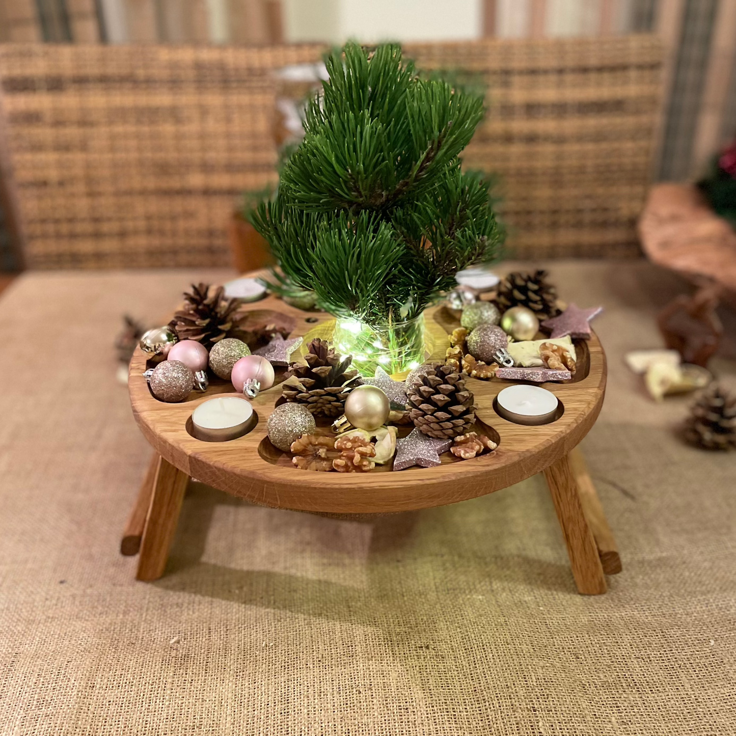 Moderner Adventskranz aus Eichenholz – Vielseitiges Serviertablett und Teelichthalter