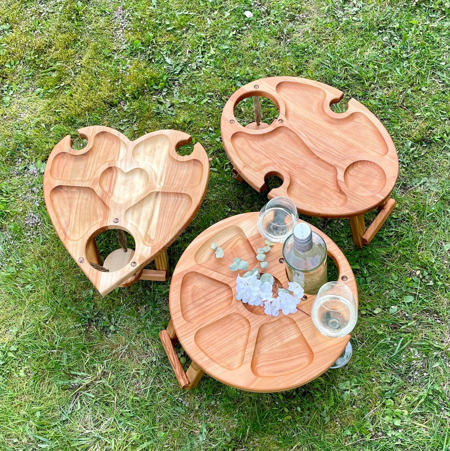 Klappbarer Picknicktisch aus Kirschbaum