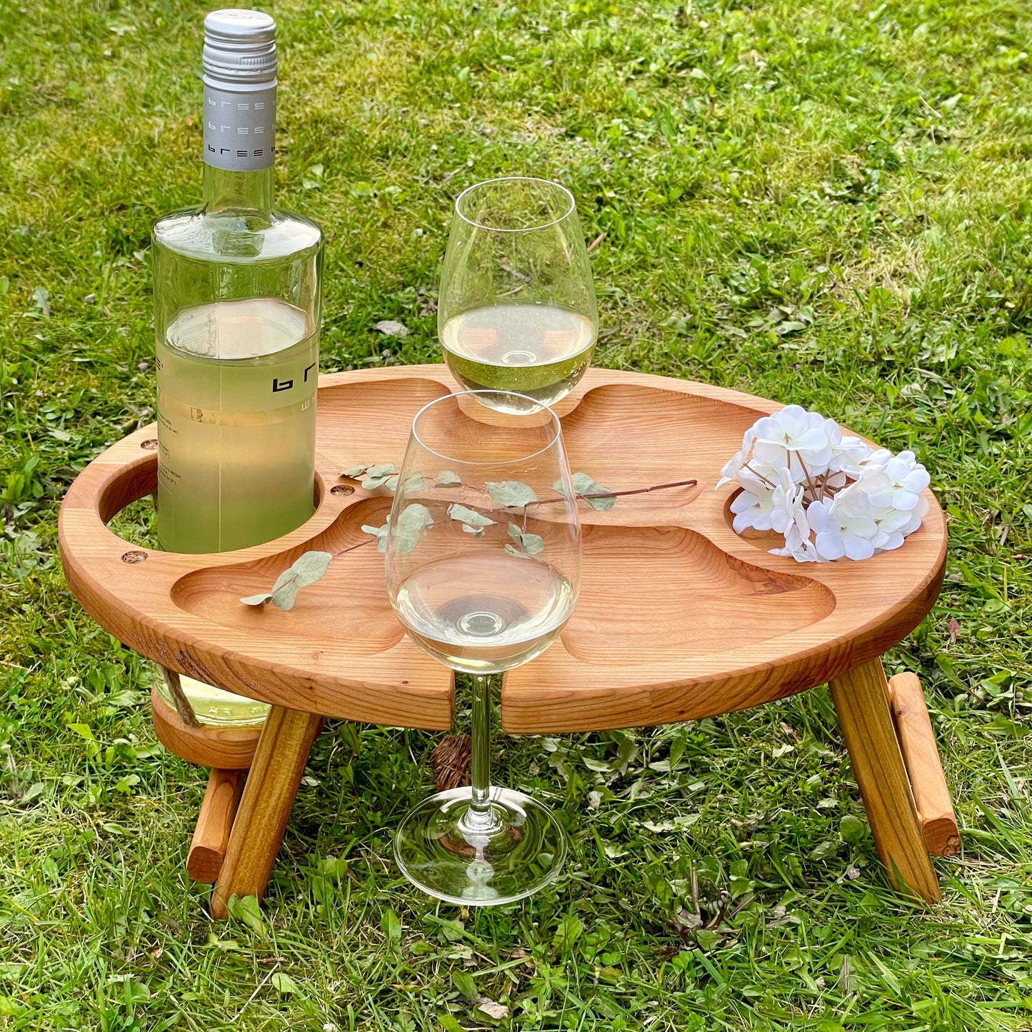 Klappbarer Picknicktisch aus Kirschbaum