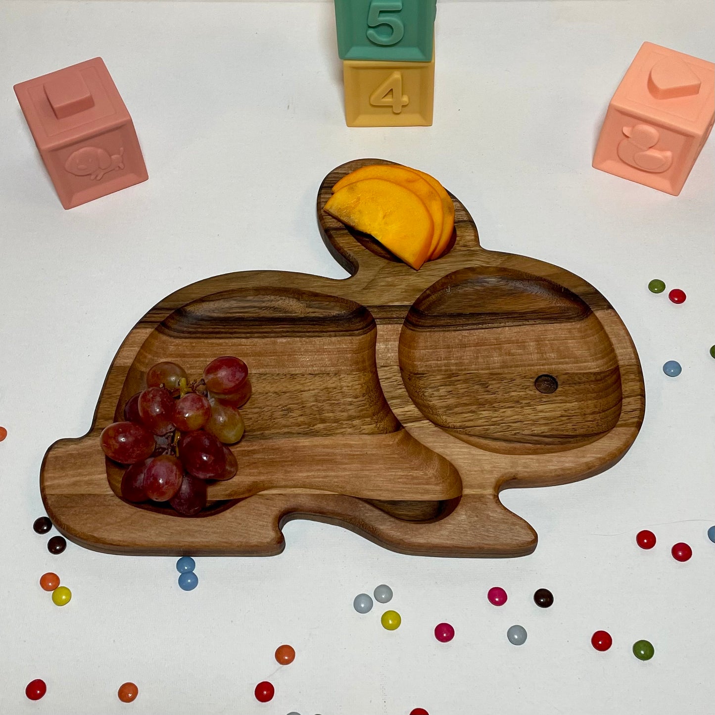 Kinderteller aus Walnussholz – Tierform, Holzteller mit Trennwand, Montessori Geschirr Kinder, Frühstücksteller Kinder, handmade wooden plate