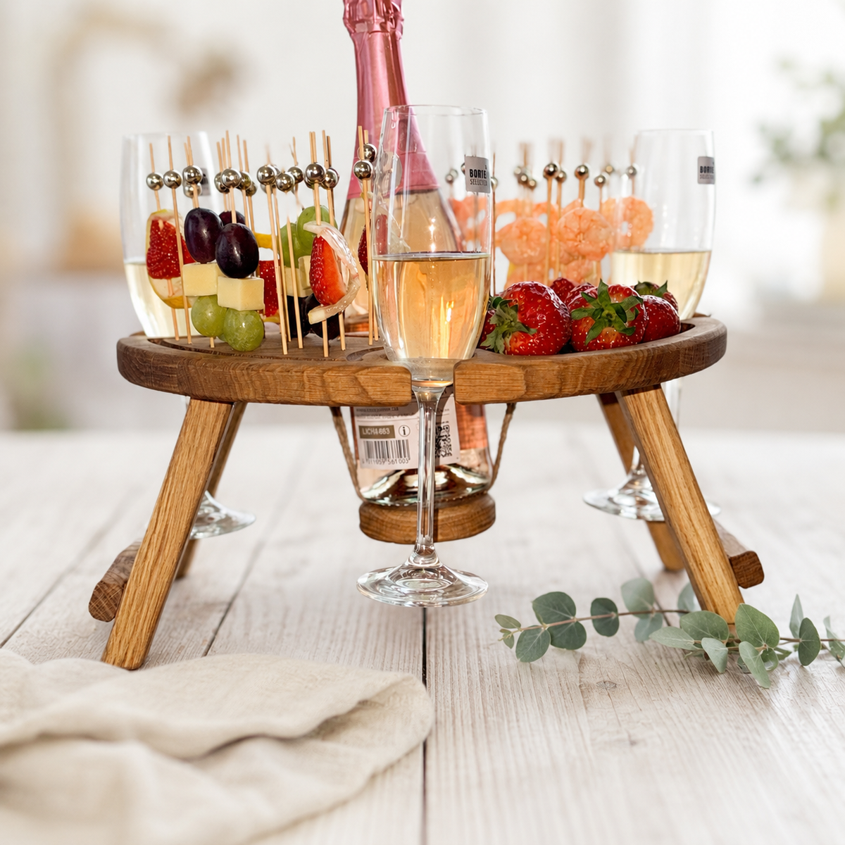 Klappbares Serviertablett mit Cocktailspießen,Tragbare VIP-Lounge für Wein & Snacks