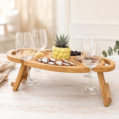 Klappbarer Weintisch für 4 Gläser aus Eiche – Picknicktisch mit Snackfächern und optionaler Gravur