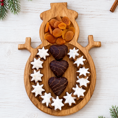 Holzteller Schneemann-Servierbrett aus Eichenholz mit praktischen Fächern. Ideal für Plätzchen, Nüsse, Pralinen, Käse und Weihnachtssnacks.