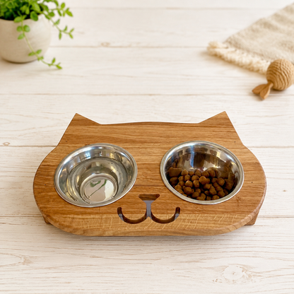 Erhöhte Futterstation für Katzen aus Eiche mit zwei Edelstahlnäpfe, personalisierbar