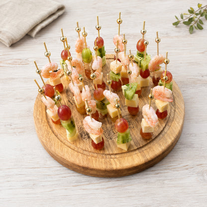 Servierplatte mit Spießhalterung Eichenholz – für Fingerfood, Antipasti, Snacks, Sektempfangbrett, Tablett mit Cocktailspießen, Spießbrett.