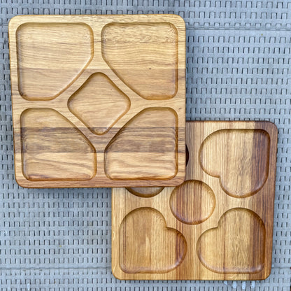 Vesperplatte aus Eiche mit 5 Fächern – 30x30 cm Servierbrett, Frühstücksteller, Antipasti-Teller, Brotzeitbrett, Schneidebrett, Geschenkidee.