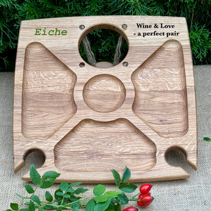 Personalisierter Weintisch aus Eichenholz – Klappbarer Picknicktisch & Couchbar mit Flaschenhalter