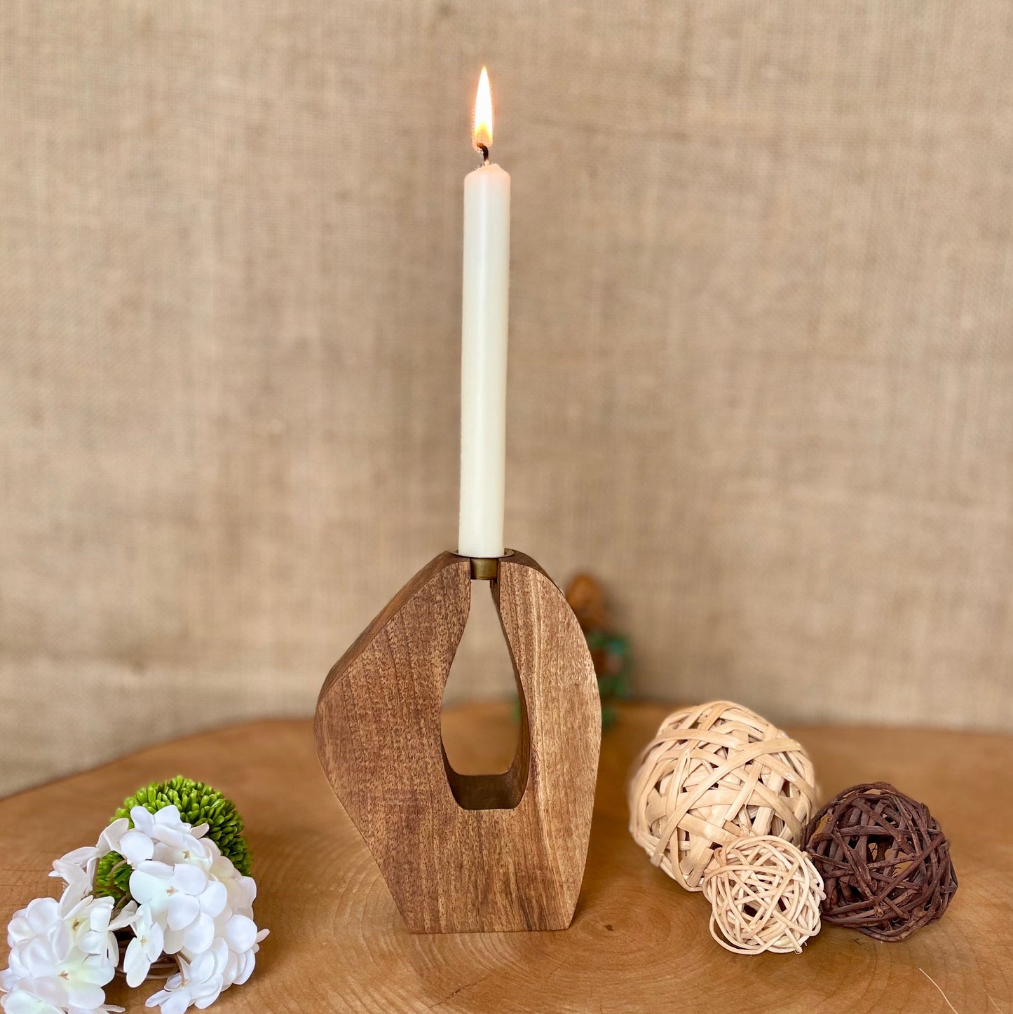 Kerzenhalter 3er-Set aus Nussbaumholz – Handgefertigte Holzkerzenständer im Vintage-Stil