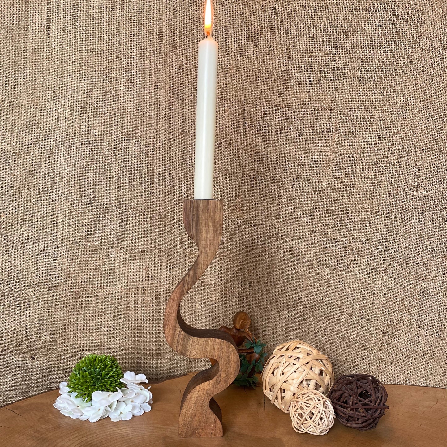 Kerzenhalter 3er-Set aus Nussbaumholz – Handgefertigte Holzkerzenständer im Vintage-Stil