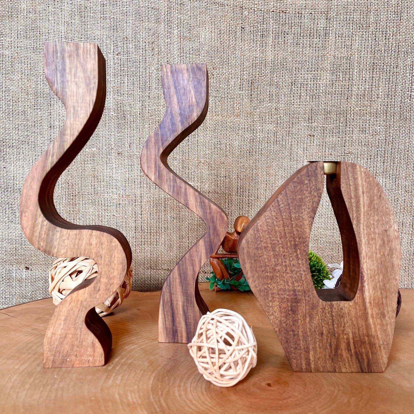 Kerzenhalter 3er-Set aus Nussbaumholz – Handgefertigte Holzkerzenständer im Vintage-Stil