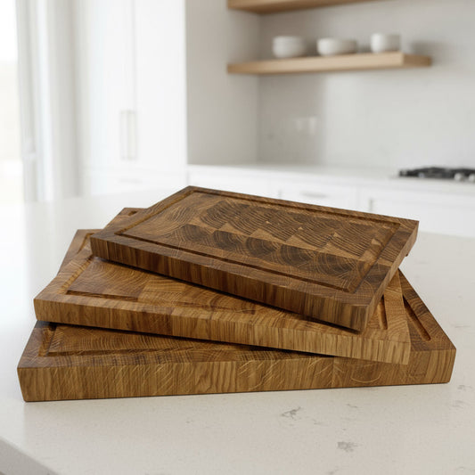 Stirnholz-Schneidebrett aus Eichenholz mit Saftrille – Robust, rutschfest & handgefertigt