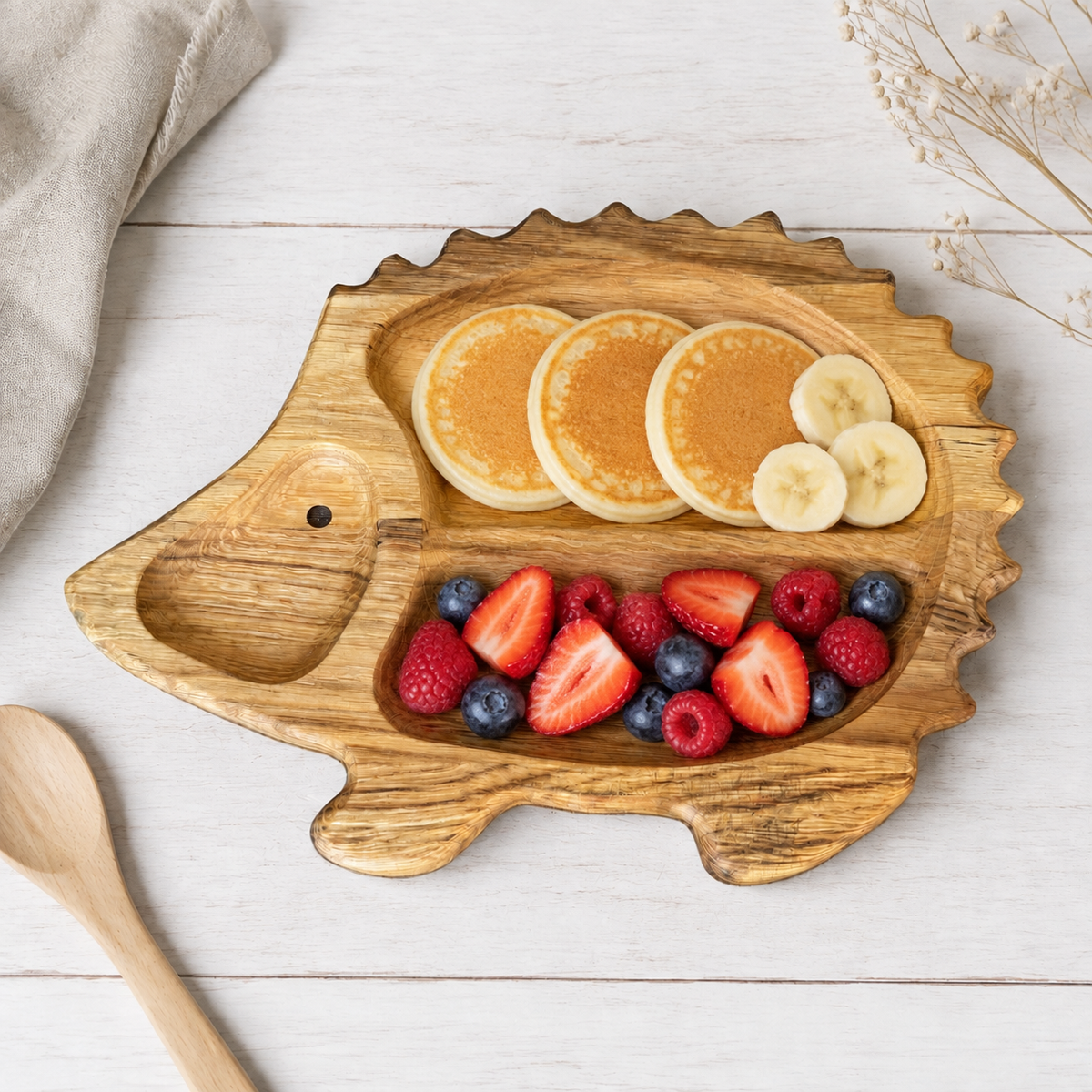 Holz-Kinderteller Igel mit Unterteilung – Snack-Tablett aus Eichenholz