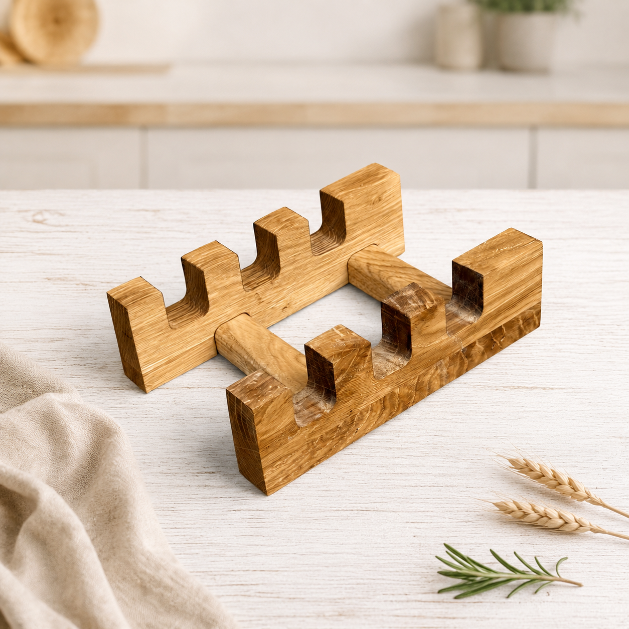 Schneidebrett-Set aus Eiche mit Halter – 3 massive Holzbretter mit Herzgriff | Servier- & Frühstücksbretter