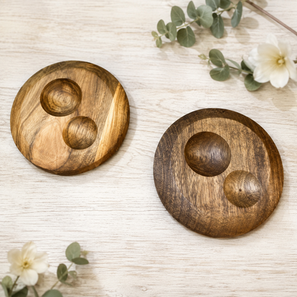 Eierteller aus Holz im 2er- oder 4er-Set – Eierbecher mit Salzmulde | Kirsche oder Walnuss