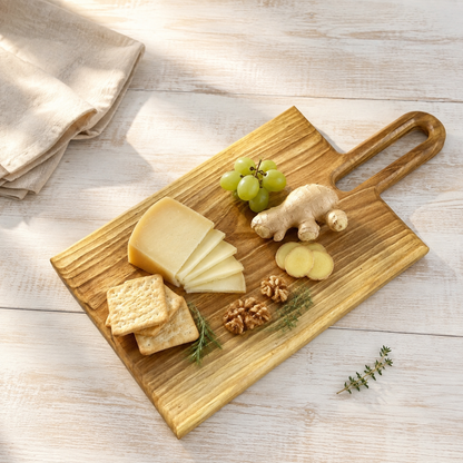 Charcuterie- & Servierbrett, Schneidebrett aus Walnussholz – optional mit persönlicher Gravur