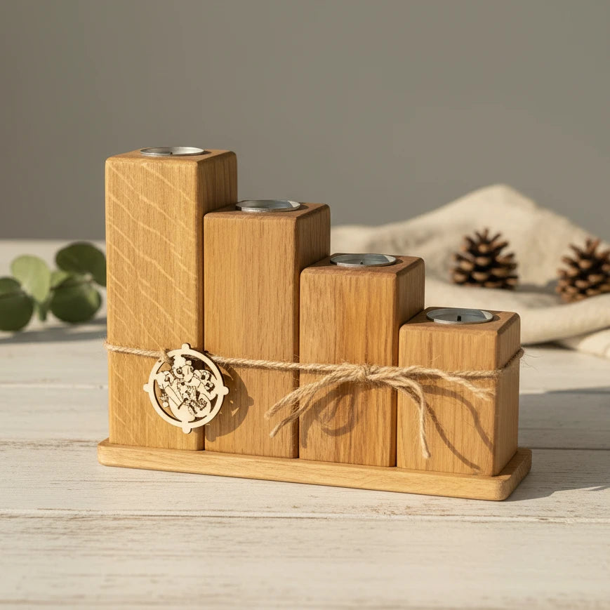 Kerzenhalter-Set aus massiver Eiche – 4 Teelichthalter mit Unterbrett | moderne Holzdeko & Adventsdeko