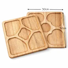 Servierplatte und Schneidebrett 2-in-1 aus Eichenholz 30 × 30 cm – Snackplatte mit Fächern für Käse, Obst und Nüsse