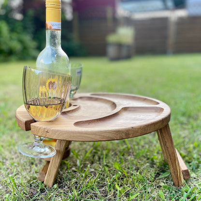 Personalisierter Klappbarer Weintisch aus Eichenholz – Perfekt für Picknick, Camping & besondere Anlässe